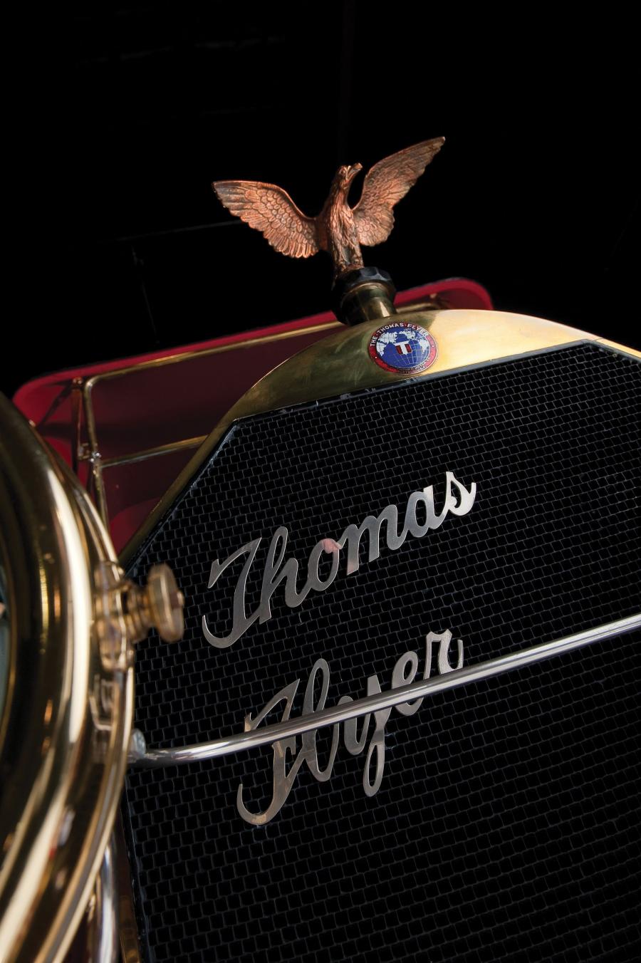 Логотип Thomas Flyer 7-passenger Touring (L-6-40) 1909 года  (фото 22 из 38)